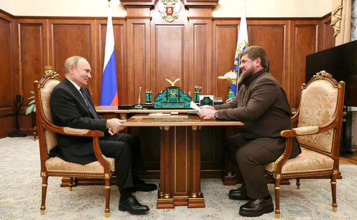 Kadîrov ar fi restricționat trimiterea masivă a cecenilor pe frontul ucrainean, deși susține Rusia