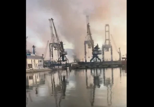 Atac masiv cu drone asupra portului Novorossiisk: trei morți, terminale de cereale scoase din funcțiune