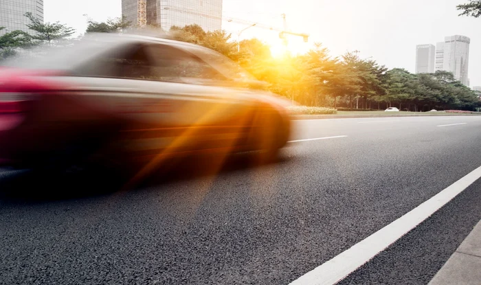 Șofer prins cu 172 km/h pe DN2 în Buzău, escortat de polițiști până la UPU, apoi amendat
