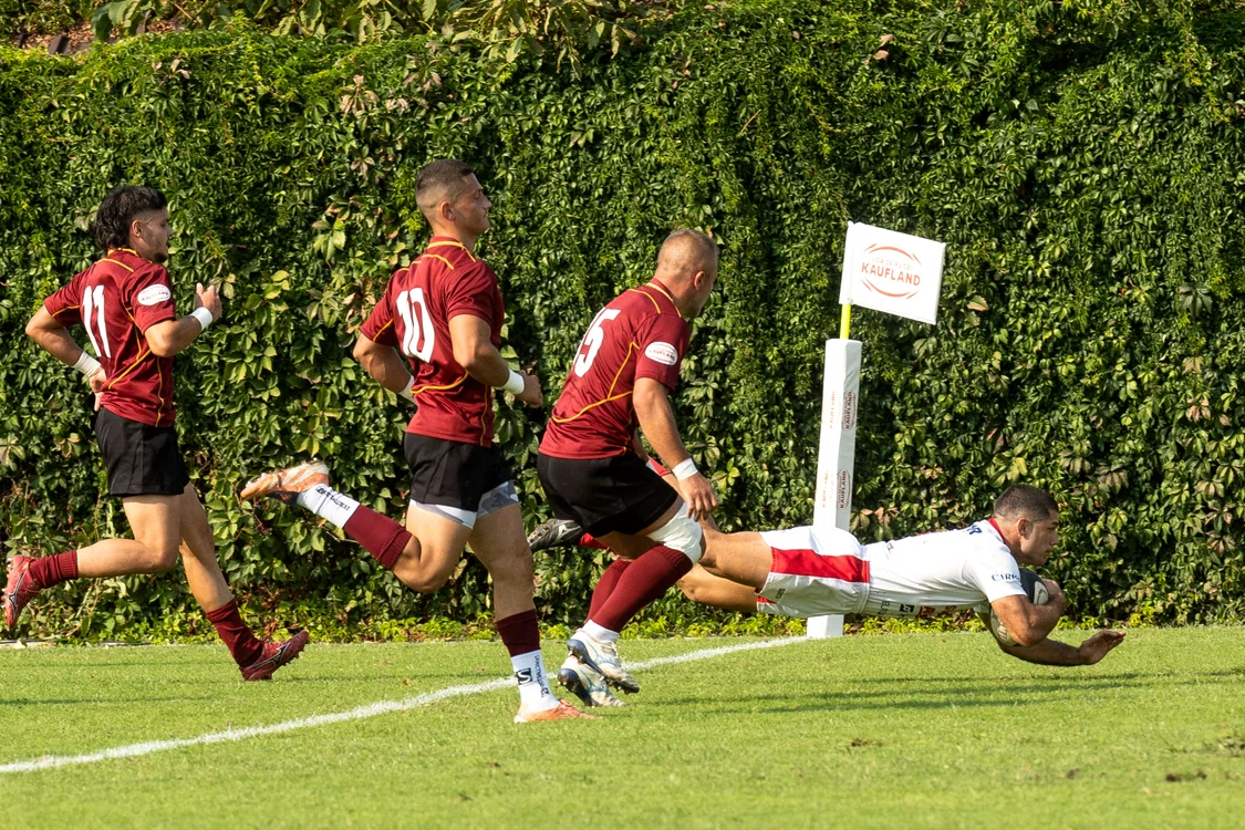 Dinamo câștigă la un punct derby-ul cu Rapid și obține avantajul terenului în semifinale