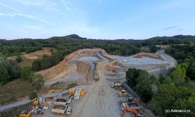 Montajul „cârtiței” pentru Tunelul Poiana, cel mai lung tunel de pe A1 Sibiu–Pitești, începe în octombrie