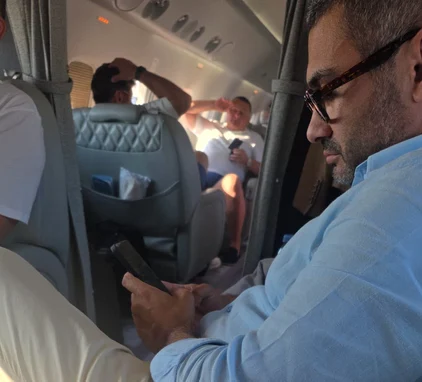 USR și PNL cer comisie parlamentară pentru anchetarea zborurilor Nordis și a deplasărilor la Mykonos și Nisa