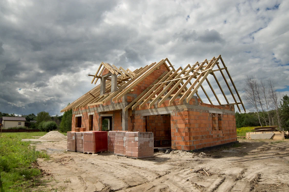 Noua autorizație de regularizare: cum pot fi legalizate construcțiile ridicate fără autorizație