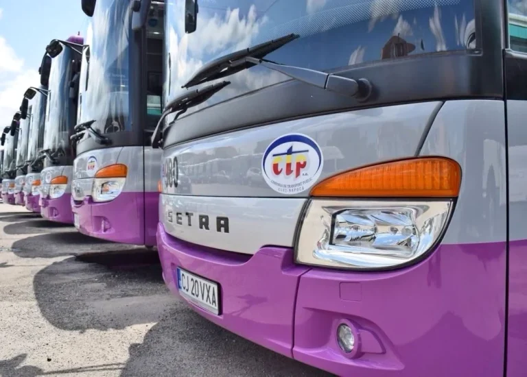 Transport public gratuit pentru elevii din Cluj-Napoca și comunele metropolitane: cum se încarcă abonamentele