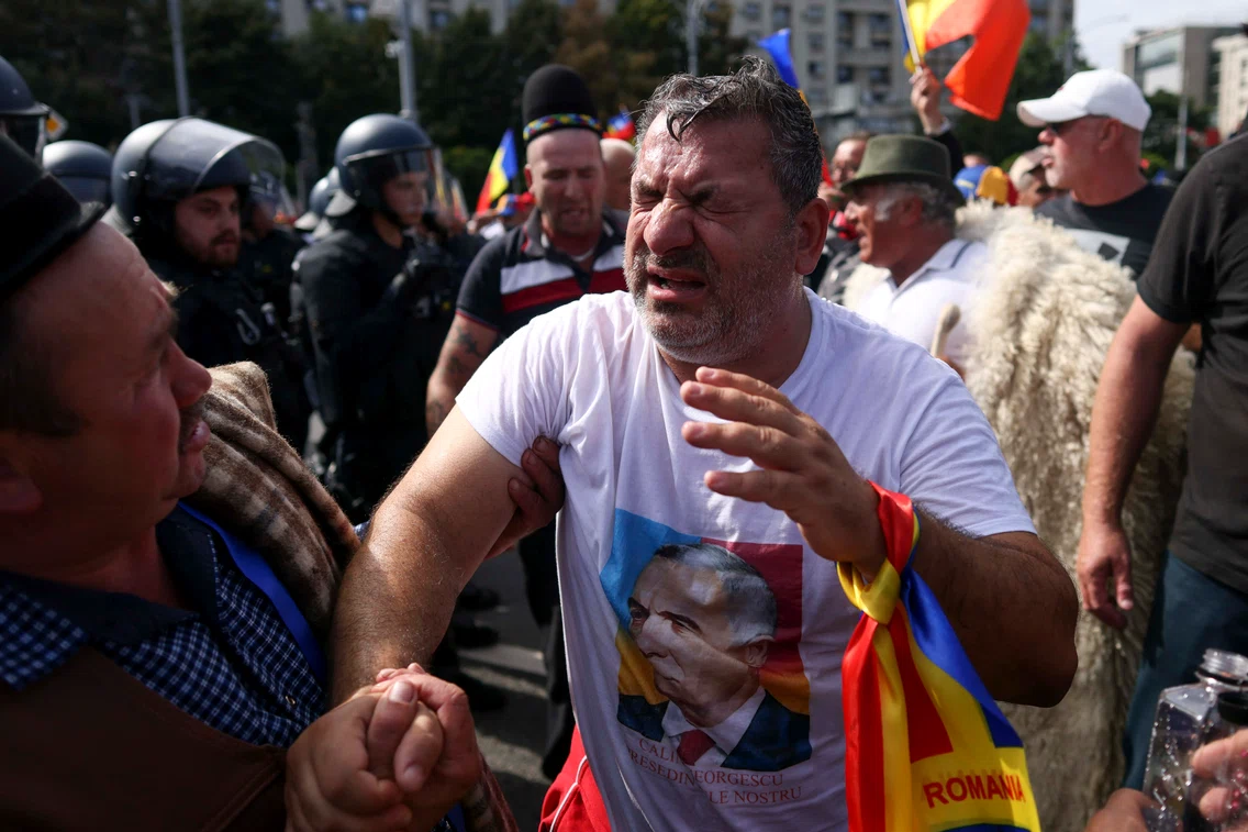 Vasile Dîncu: algoritmii TikTok și Facebook au amplificat protestul fermierilor, UE trebuie să aibă instrumente de frânare