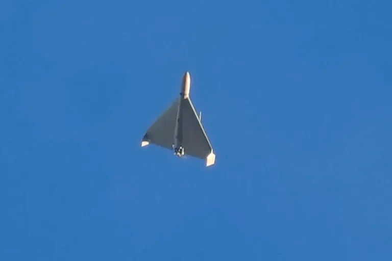 O dronă necunoscută s-a prăbușit lângă baza aeriană Wunstorf; zona a fost izolată