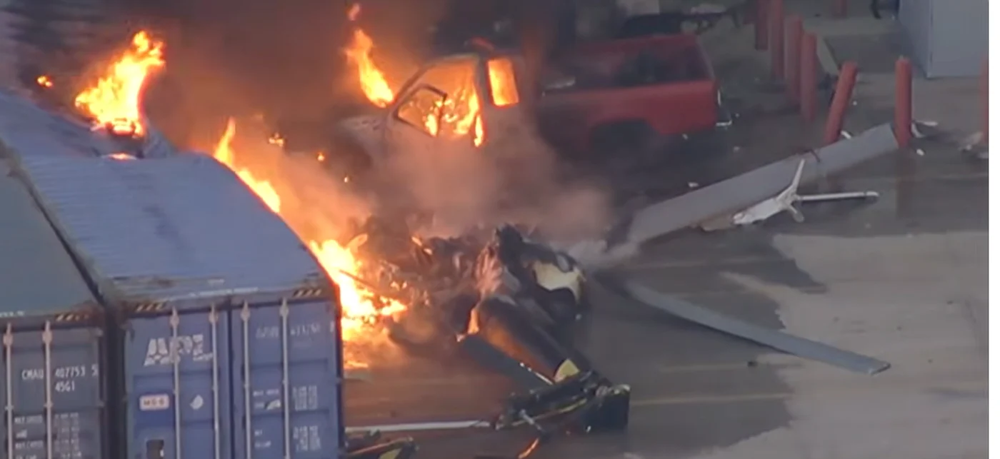 Trei morți după prăbușirea unui elicopter de știri în Chatsworth, Los Angeles