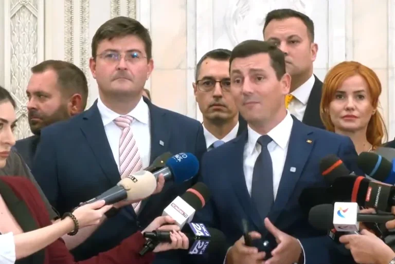 PNL și USR îl mențin pe Siegfried Mureșan ca variantă de premier; respingere pentru propunerea lui Kelemen Hunor
