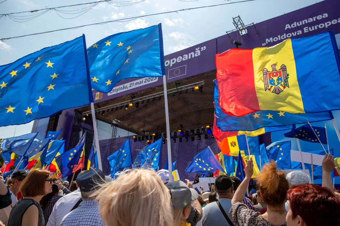 Republica Moldova ar putea primi o foaie de parcurs pentru aderarea la UE, anunţă oficialii