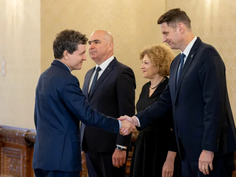 PNL a venit la Cotroceni cu două soluții: Mureșan premier sau guvern tehnocrat cu mandat limitat