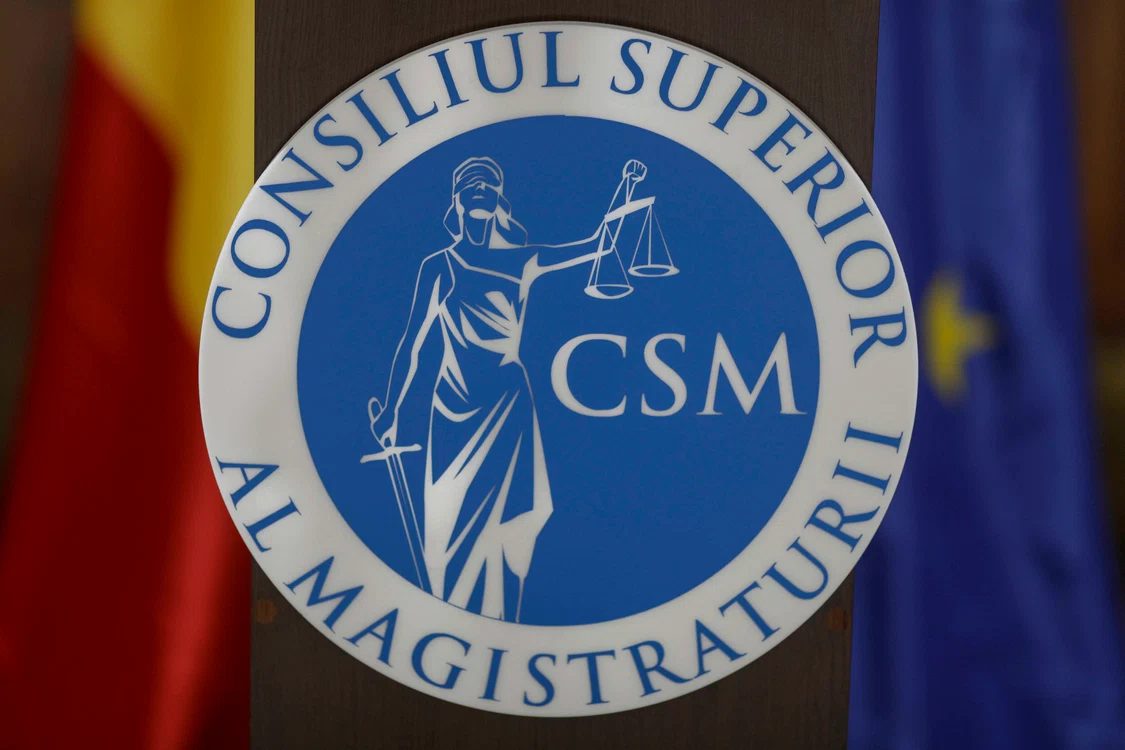 CSM admite cererile a doi magistrați care au reclamat materiale denigratoare la adresa lor
