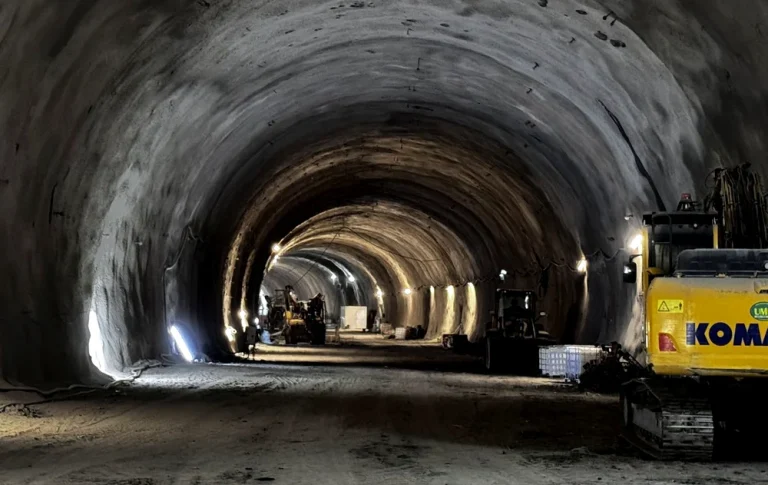 Tunelul Holdea devine cel mai lung tunel rutier din România: străpungerea are loc vineri, 18 septembrie