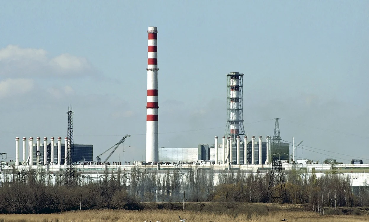 O dronă a lovit un turn de răcire la centrala nucleară Kursk, anunţă AIEA