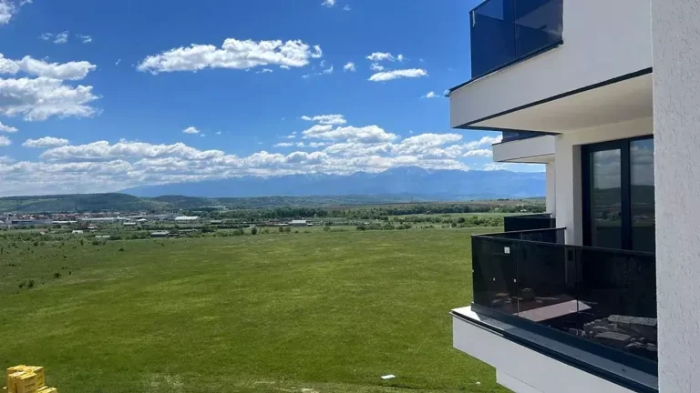 Apartament nou în Sibiu, cumpărat cu 102.000 de euro, stârnește discuții între străini și români