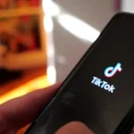 Un judecător federal blochează parţial acordul de 400 de milioane de dolari dintre SUA şi TikTok privind protecţia copiilor