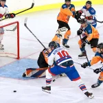ACSHC Fenestela 68 învinge Steaua la Berceni; patinoarul a fost redenumit „Doru Tureanu”