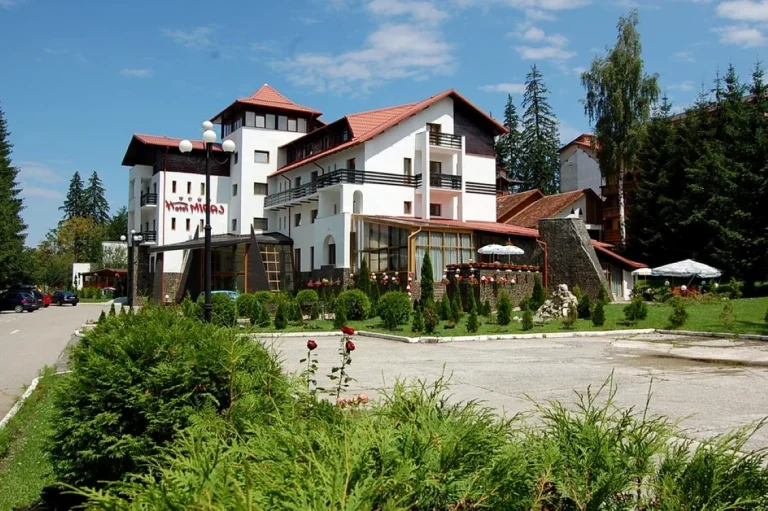 Hotelul Miraj din Poiana Brașov, deținut de familia fostului ministru Constantin Niță, scos la vânzare