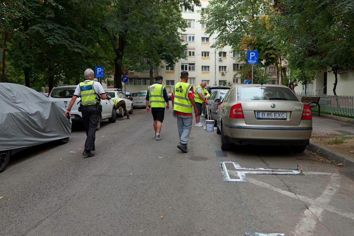 Sectorul 2 transformă sute de locuri albastre în parcări de reședință; Hopincă anunță noile amplasamente