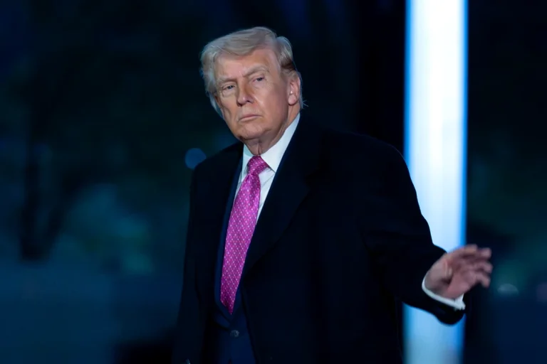 Trump afirmă că SUA negociază un acord de pace între Ucraina și Rusia: „Se va întâmpla mai devreme decât era de așteptat”