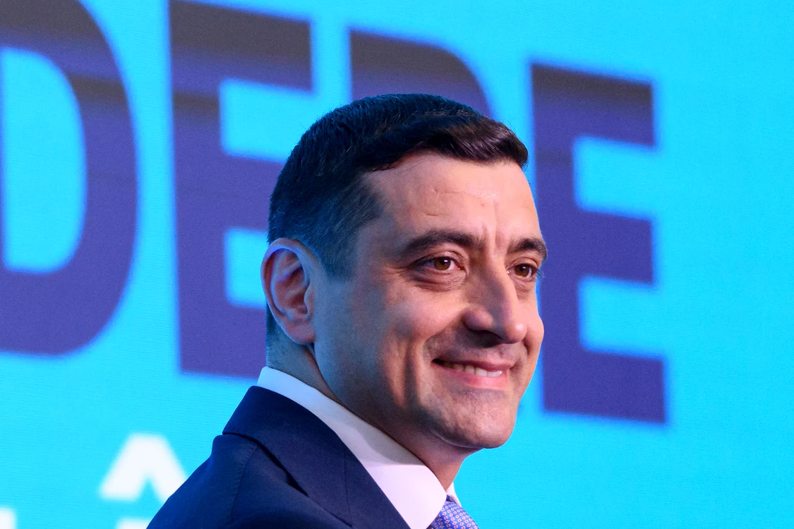 SONDAJ CURS: 79% dintre români cred că țara merge într-o direcție greșită; AUR la 34% în intenția de vot