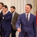 Siegfried Mureșan îl ironizează pe soțul Liei Olguța Vasilescu și îi răspunde edilului Craiovei