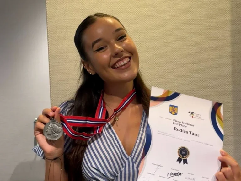 Antonia Tașu, pianistă din Constanța, premiată la Tokyo: locul II și Amina Award la Romanian International Music Competition