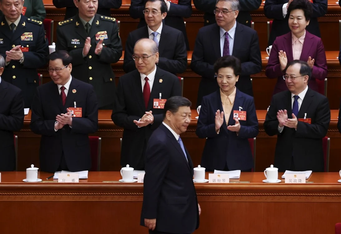 China pregătește o schimbare generațională în conducere: tineri cu diplome occidentale, dar loiali partidului