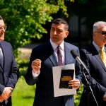 SONDAJ Avangarde: 88% dintre români cred că România merge în direcția greșită; AUR conduce cu 36%