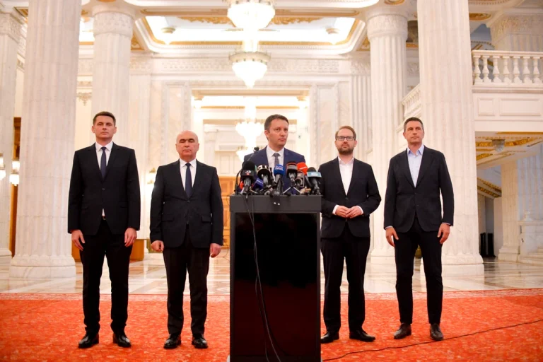 Componența Guvernului Mureșan: listă de miniștri și dispute între USR și UDMR pentru Justiție