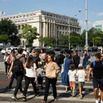 Comerțul en-gros și serviciile au scăzut în iulie 2026, deși afacerile lunare au avansat cu 8,7%
