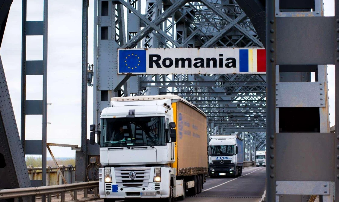 Podul Prieteniei Giurgiu–Ruse, închis temporar pentru toate vehiculele duminică între 11:00 și 12:00