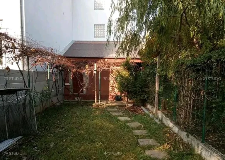 O casă de 17 mp în București, scoasă la vânzare cu preț redus — poate deveni locuință de circa 80 mp