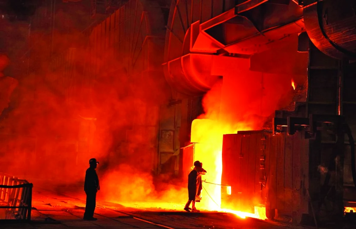ArcelorMittal suspendă definitiv operațiunile la combinatul din Kryvyi Rih după patru atacuri cu rachete
