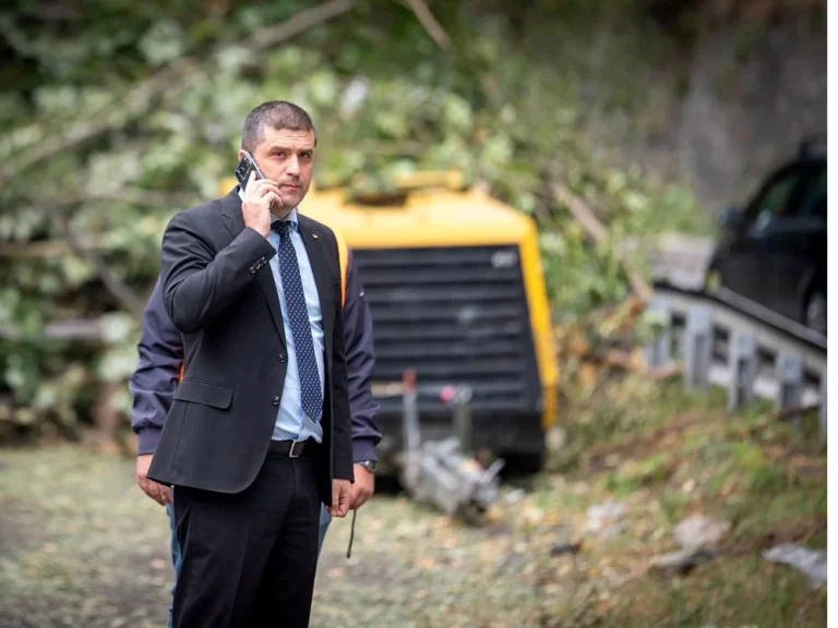 Radu Miruță reclamă organizarea defectuoasă a lucrărilor pe Valea Oltului: „Patru oameni lucrau, alții priveau în parcare”