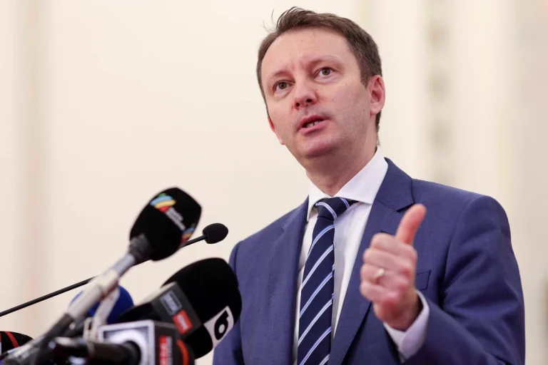 Siegfried Mureșan depune sâmbătă la Parlament lista miniștrilor și programul de guvernare