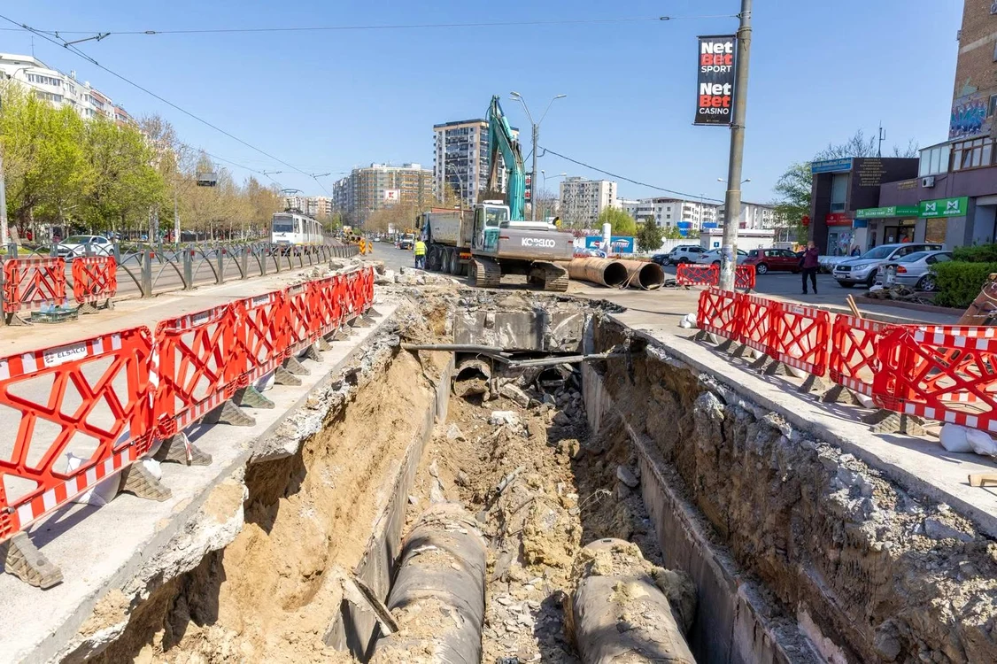 Mii de locuinţe din sectoarele 4 şi 5 rămân fără apă caldă începând de luni, 28 septembrie