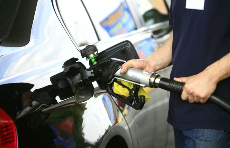 Cum răspunde Europa la scumpirea carburanților și de ce îngrijorează planul lui Trump Bruxelles-ul