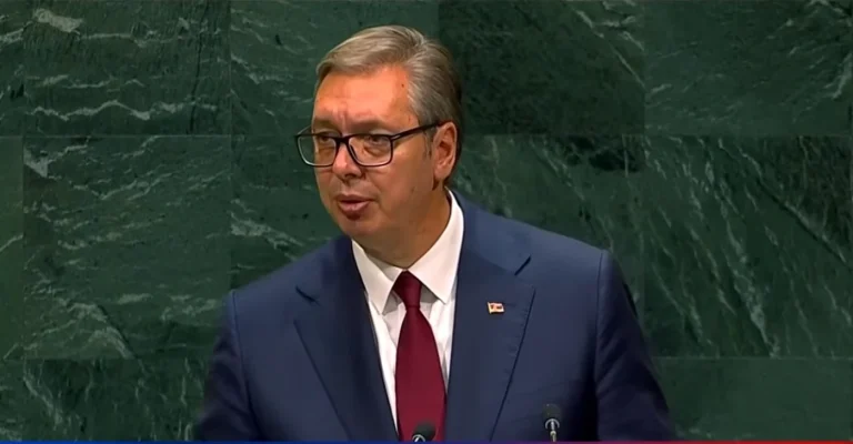 Președintele Serbiei, Aleksandar Vučić, anunță demisia înaintea alegerilor anticipate din octombrie