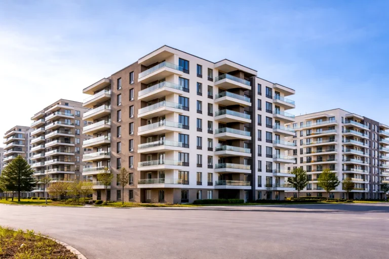 Apartamente noi în București: mai scumpe, mai bine dotate, dar cu suprafețe mai mici