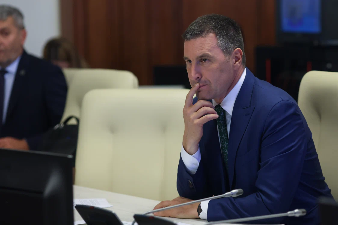 Tánczos Barna primește aviz favorabil în comisii: „Da, e o întrebare bună” la întrebarea despre „guvernul de paie”