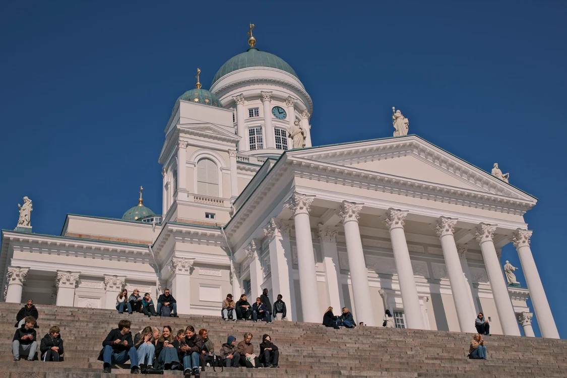 Finlanda, Islanda şi Danemarca, pe podiumul fericirii; Israel surprinde în top 10, România pe locul 34