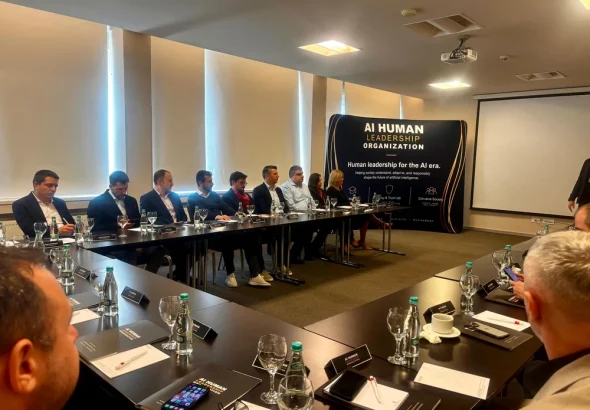 Conferință la București despre impactul AI în securitatea cibernetică și responsabilitatea liderilor