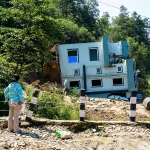 Nepal lovit de inundații și alunecări: versanți se prăbușesc în câteva secunde în imagini terifiante