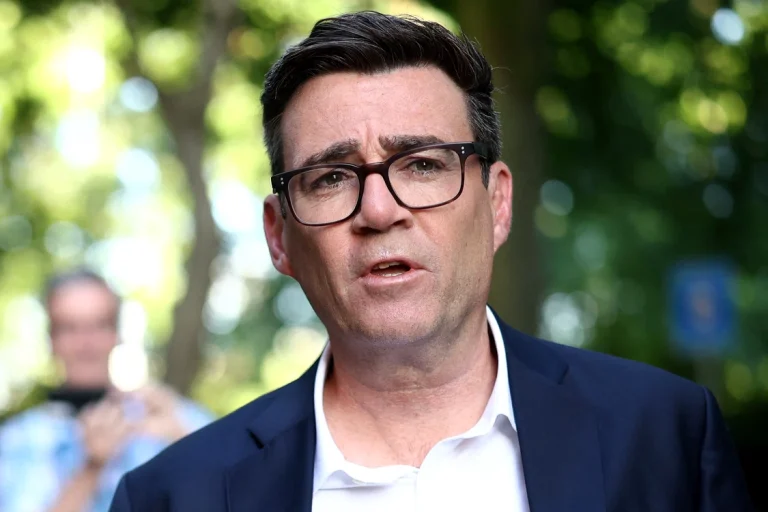 Andy Burnham propune reevaluarea relației Marii Britanii cu UE: „Brexit-ul a făcut mai mult rău decât bine”