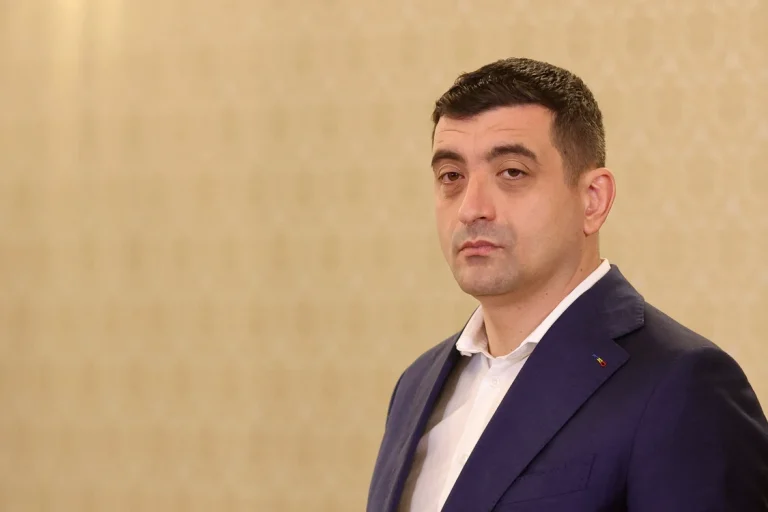 AUR îşi menţine sprijinul pentru Călin Georgescu după arestarea preventivă