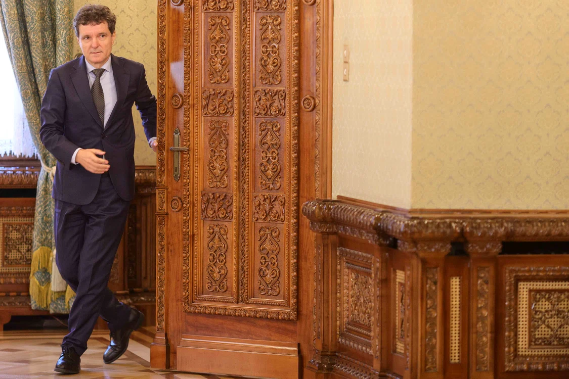 Criză politică la Cotroceni după căderea Guvernului Mureșan: ce pași urmează