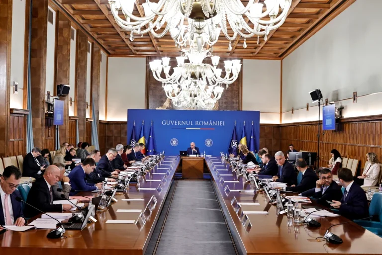 Guvernul: România nu riscă, deocamdată, pierderea celor 770 mil. euro din PNRR. Bruxelles verifică noua Lege ANI