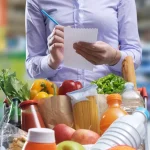 Doar 8,7% dintre români au reuşit să economisească în ultimul an; un sfert şi-a folosit economiile, 23% s-au îndatorat