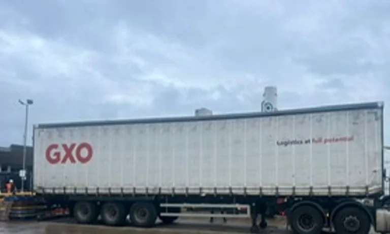Peste 800 de butoaie Guinness, sustrase dintr-un depozit din Runcorn cu două tiruri