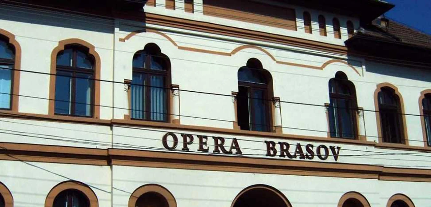 Scandal la Opera Brașov: 13 artiști rămân fără contracte după reorganizarea suspendată de instanță